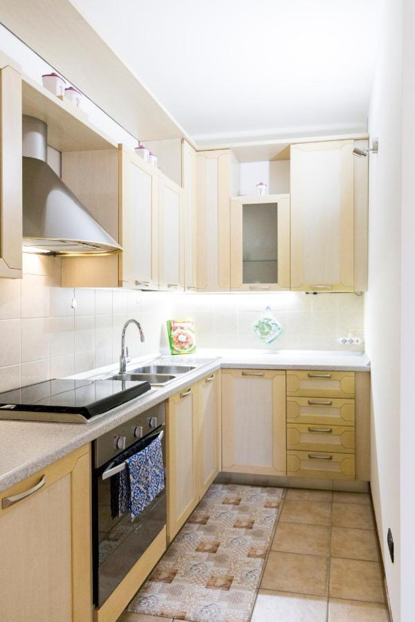 Vanilla - Cozy Apartment With Private Terrace Arona Esterno foto