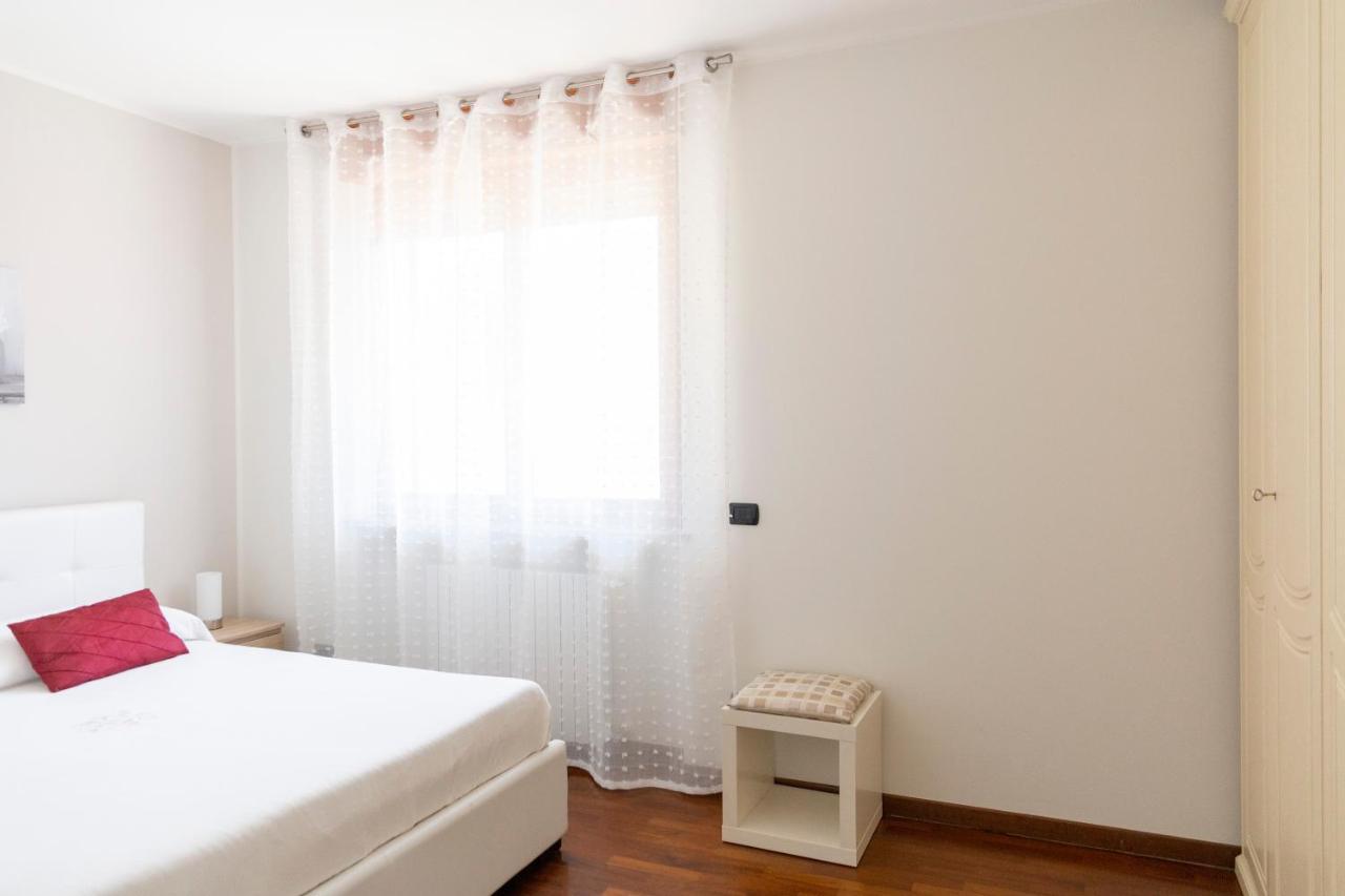 Vanilla - Cozy Apartment With Private Terrace Arona Esterno foto
